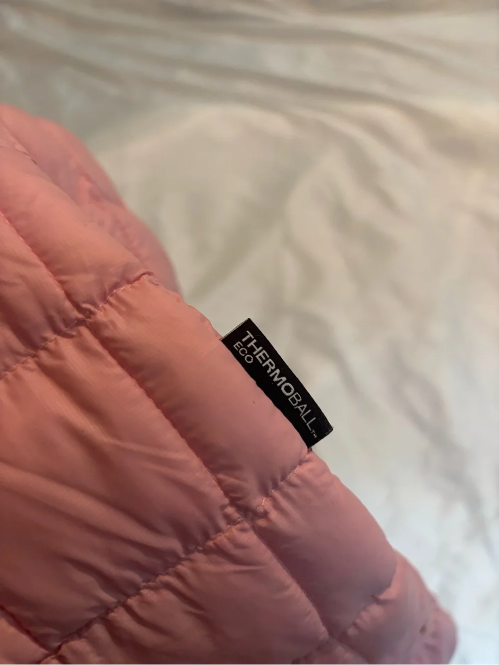 The North Face Pink Quilted Kids Hooded One-Piece Snowsuit 3-6m thermoball